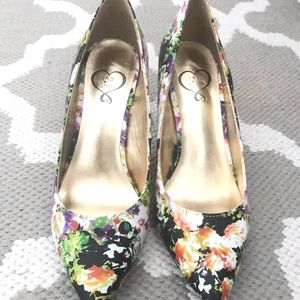 1.4.3. Girl Floral pump